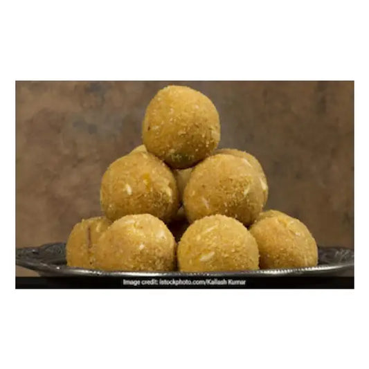 Navinya Jwari Pithache Ladu 200GM